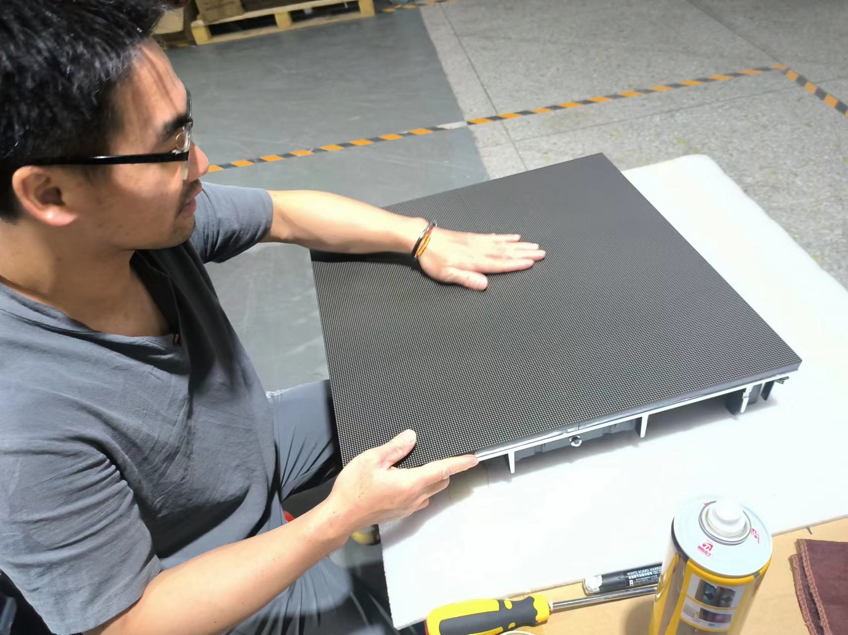 Shenzhen Led King Technology Co., Ltd. 工場生産ライン