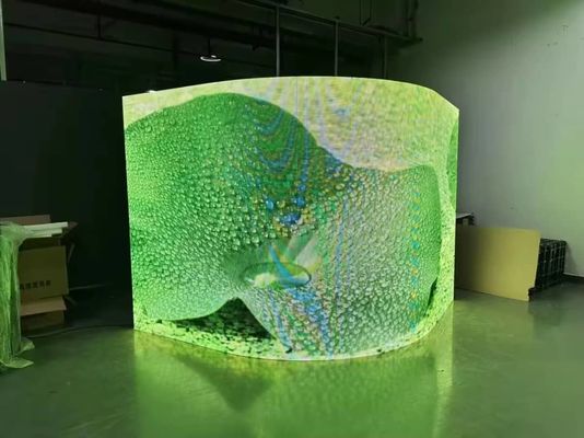 カーブドLEDディスプレイ 極端な温度環境のためのカスタマイズされた画面サイズ