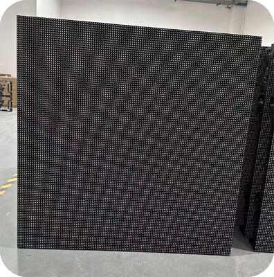 IP65防水、3840Hzリフレッシュレート、100,000時間の寿命を持つ屋外用LEDディスプレイ