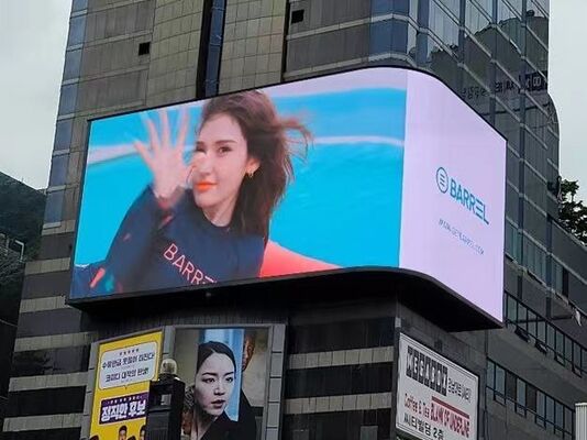 P4 高輝度屋外用LEDディスプレイ画面 IP65防水LEDビルボード 3840-7680Hz リフレッシュレート